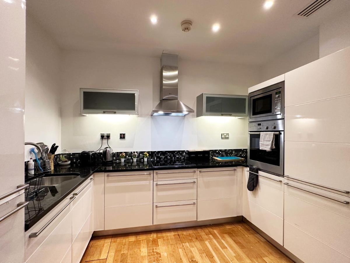 Stylish Apartment In Canary Wharf London Ngoại thất bức ảnh